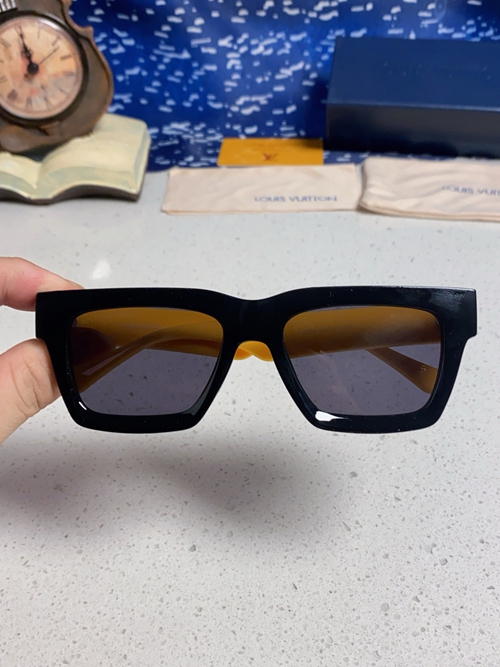 ルイヴィトンサングラス内部構造